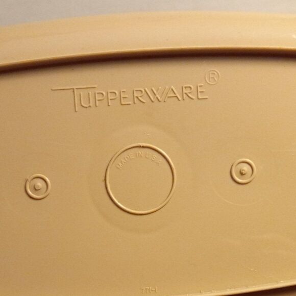 Tupperware 771-1 Serve-ette Tray Cottagecore, Grannycore, Kitsch - Picture 2 of 5